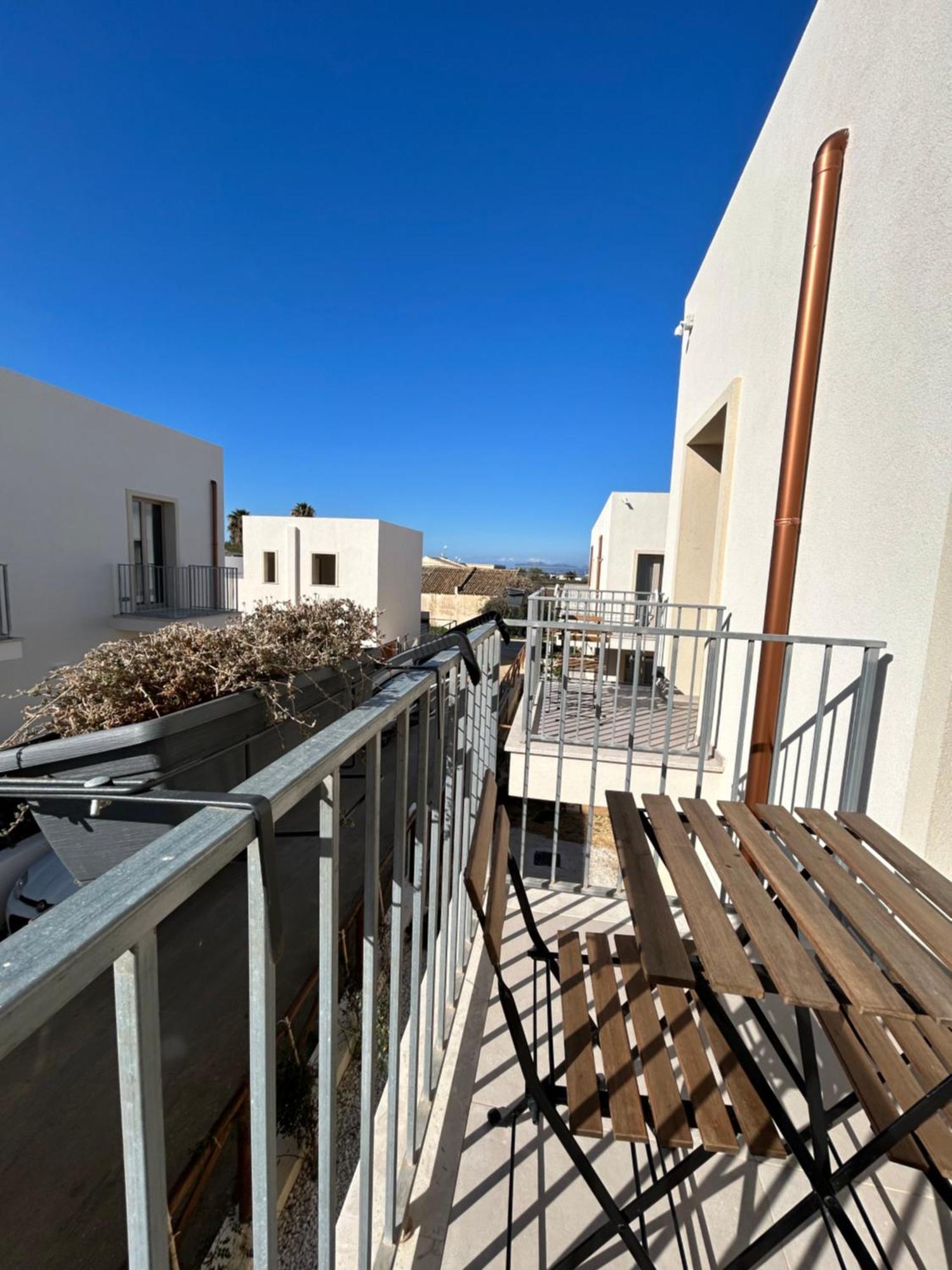 Anemos Apartments Marsala Bagian luar foto