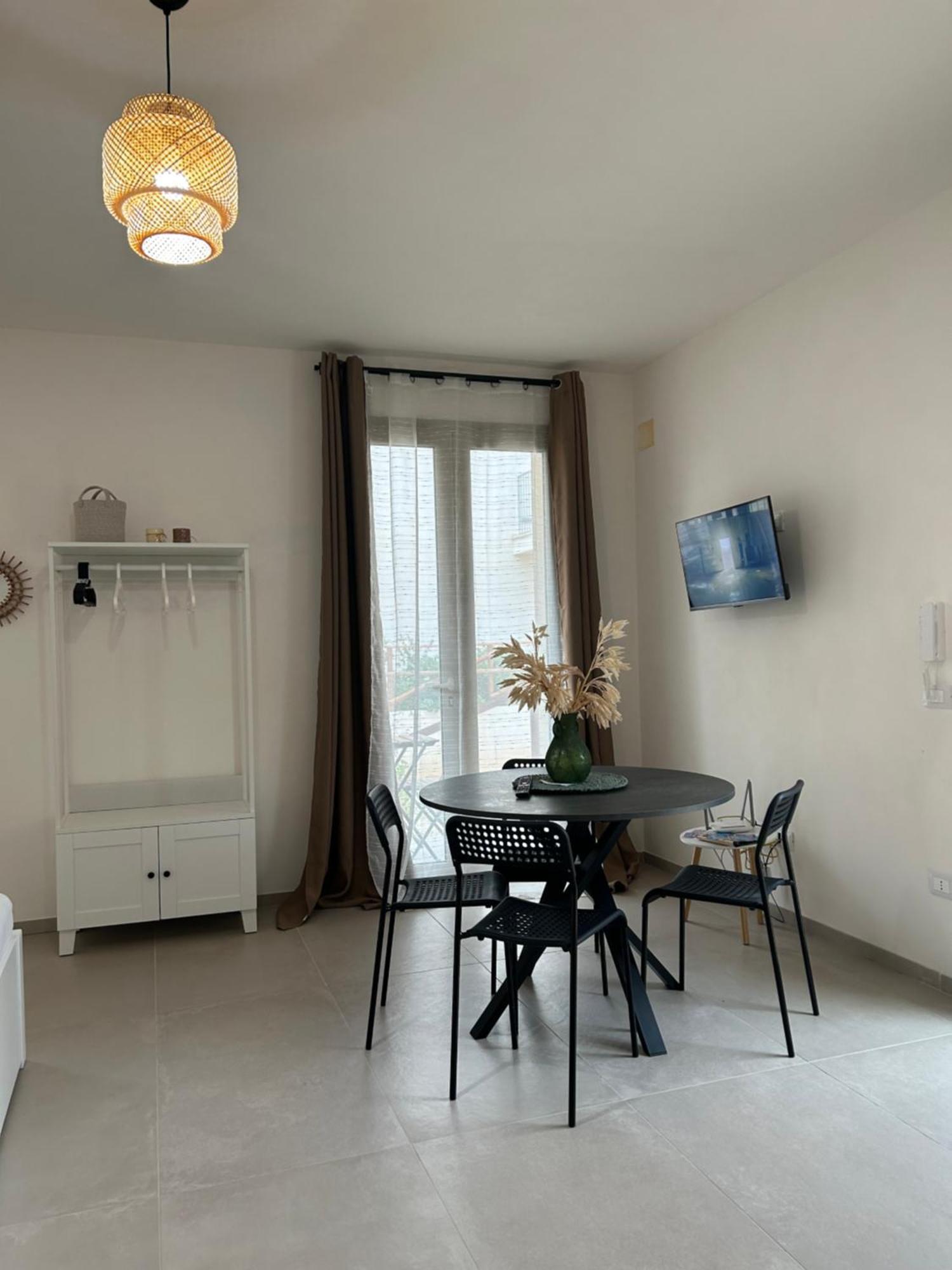 Anemos Apartments Marsala Bagian luar foto